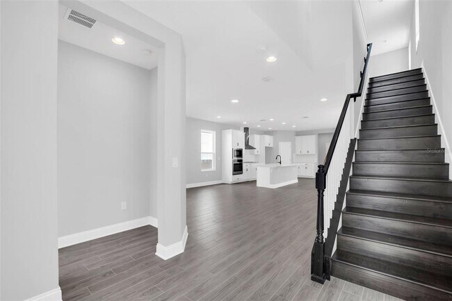 Building Photo - 12743 Brodlove Ln