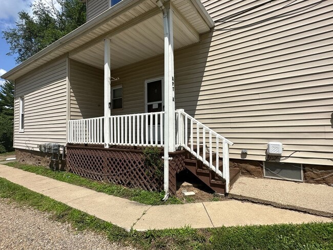 Foto del edificio - 504 N State St