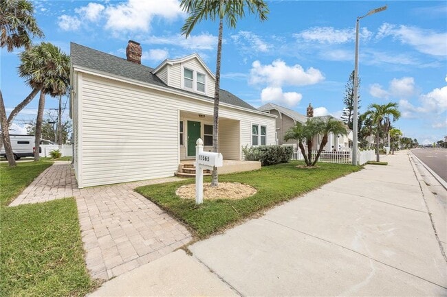 Foto del edificio - 15565 Gulf Blvd