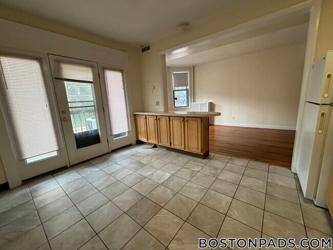 Foto del edificio - 1135 Commonwealth Ave