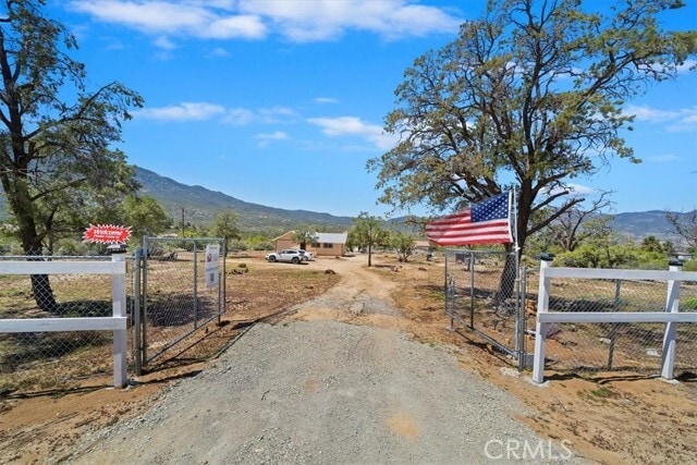 Building Photo - 63285 Pinyon Dr
