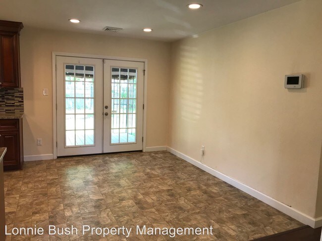 Building Photo - 4 br, 2 bath House - 3920 Old Farm Rd