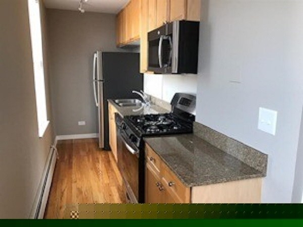 Foto del edificio - 800 W Lill Ave