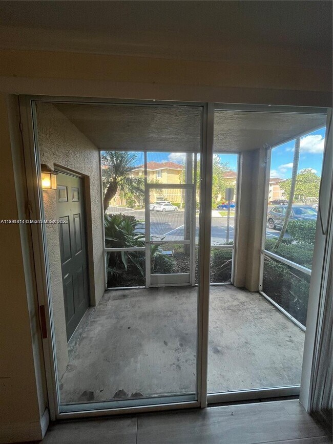 Building Photo - 6492 Emerald Dunes Dr