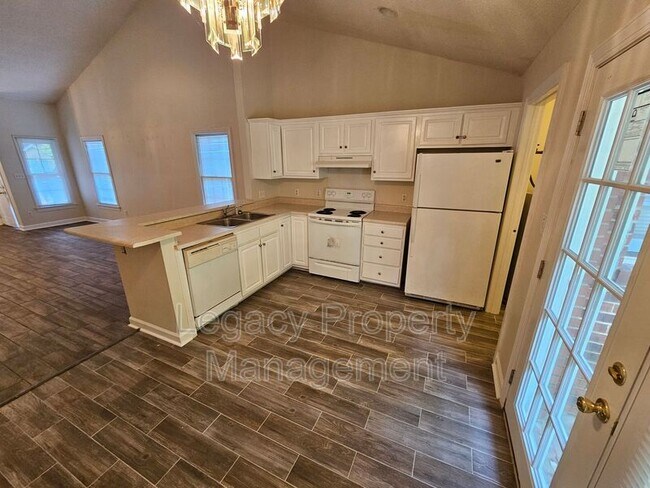 Foto del edificio - 2407 Ashton Park Ln