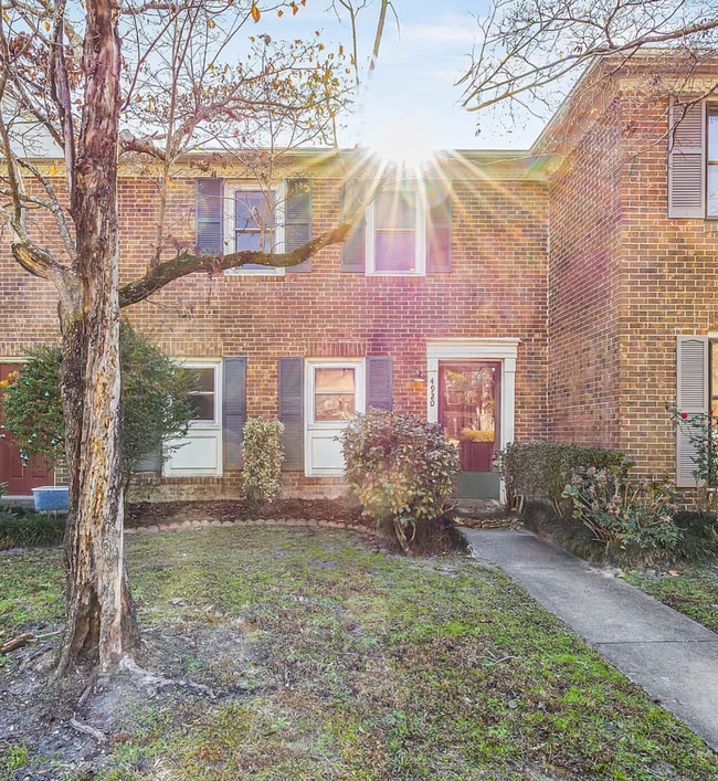Building Photo - 4920 Seabrook Ct