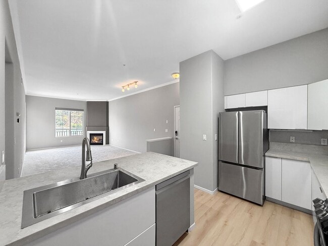 Foto del edificio - Beautiful 1B/1BA Apartment in Scripps Ranc...