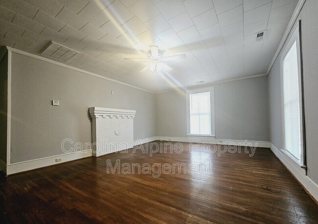 Building Photo - 311 S Rowan Ave