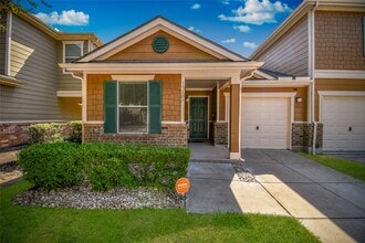 Building Photo - 15107 Trinity Meadow Dr