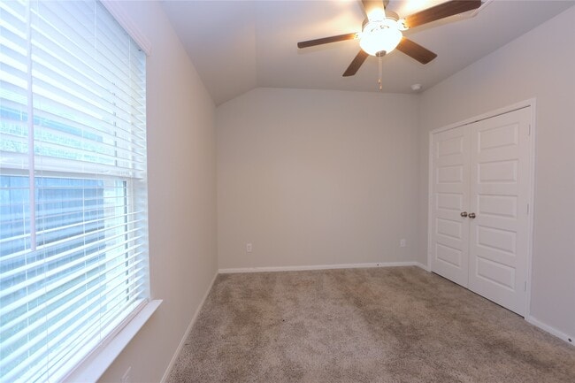 Building Photo - 1210 Oak Barrel Run