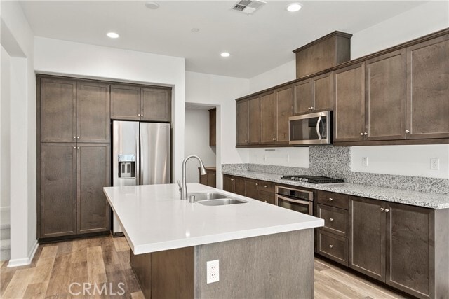 Building Photo - 102 Jaripol Cir