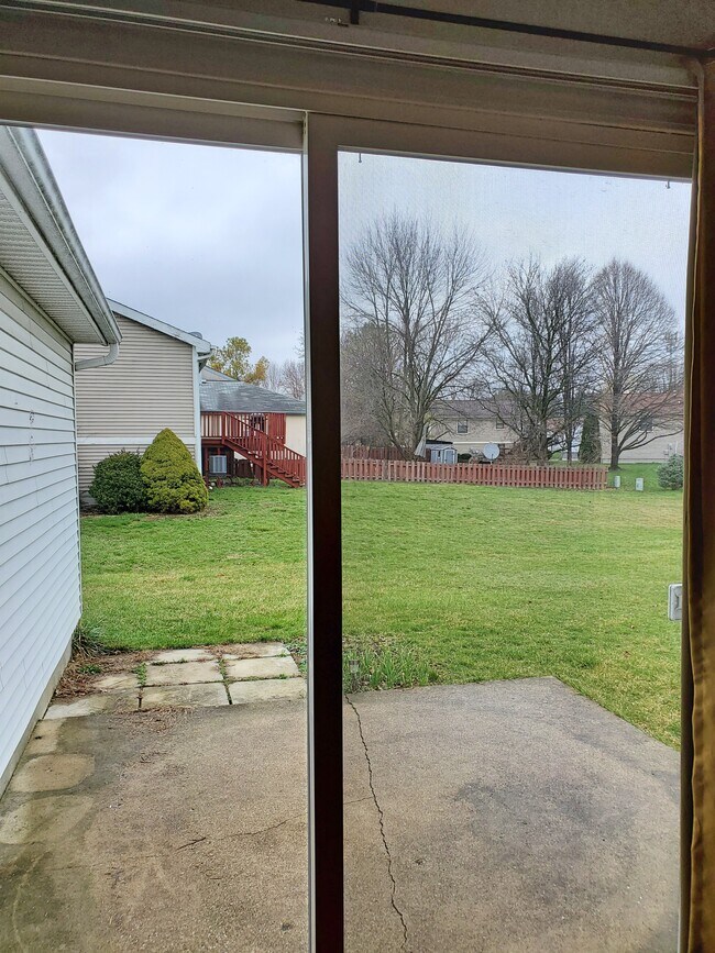 Patio - 7560 Toweron Ln