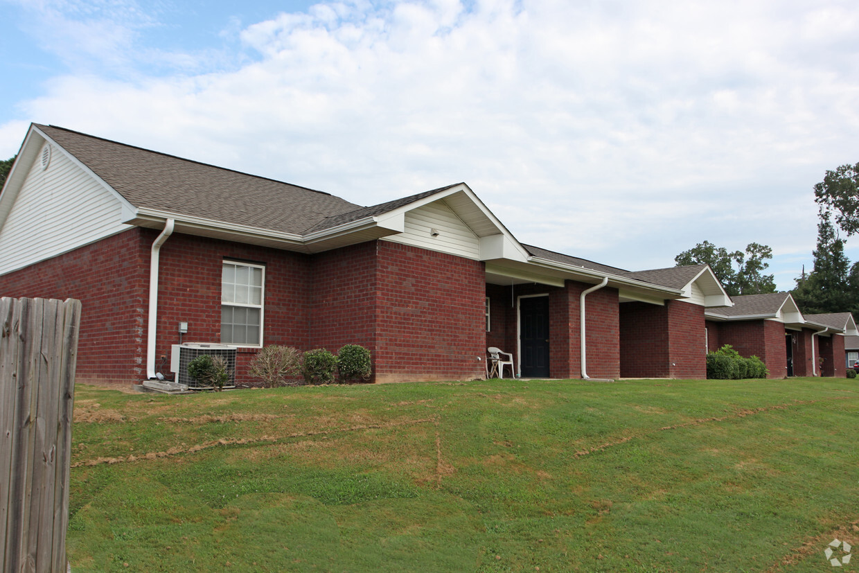 Foto del edificio - Amesbury Apartments