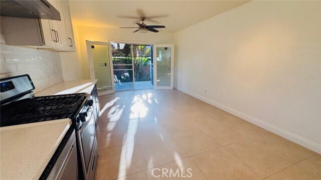 Foto del edificio - 3933 N Shadydale Ave