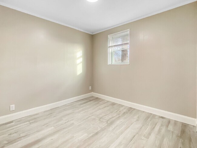 Foto del edificio - 104 S Beechtree St