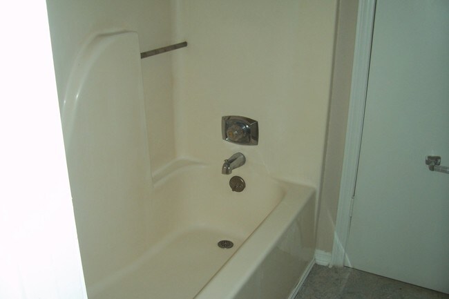 Building Photo - 60 Avant Garde Cir