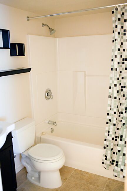 Photo - 323 JR MYERS Apartment