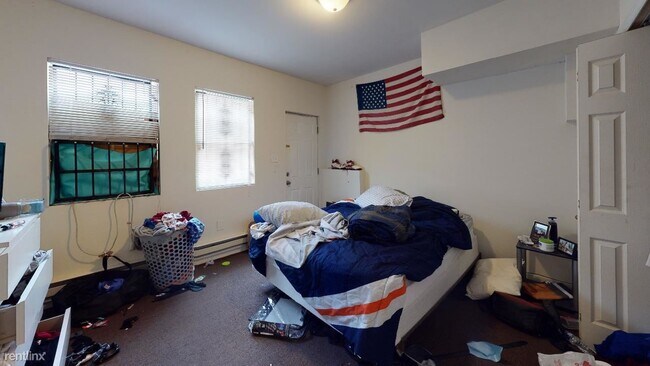 Foto del edificio - 1 br, 1 bath Triplex - 1919 N 9TH ST Unit A