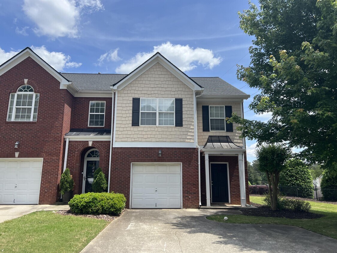 2915 Montague Pl Dr, Lawrenceville, GA 30043 Townhome Rentals in