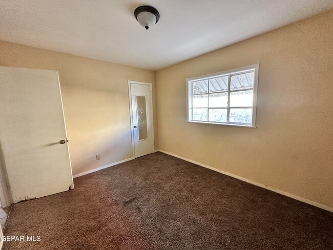 Foto del edificio - 2606 Sacramento Ave