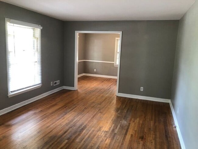 Foto del edificio - 3bed/2 bath home in Shannon Park in Charlotte