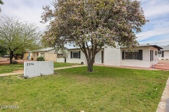 Building Photo - 2314 E Osborn Rd