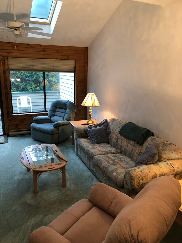 8021 Meadowridge Dr Unit 8021, Champion, PA 15622 Condo for Rent in