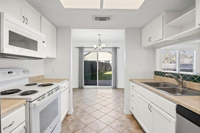 Foto del edificio - 2630 Alcott Ln