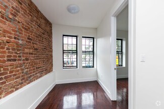 Apartments Under 1 000 In Brooklyn Ny