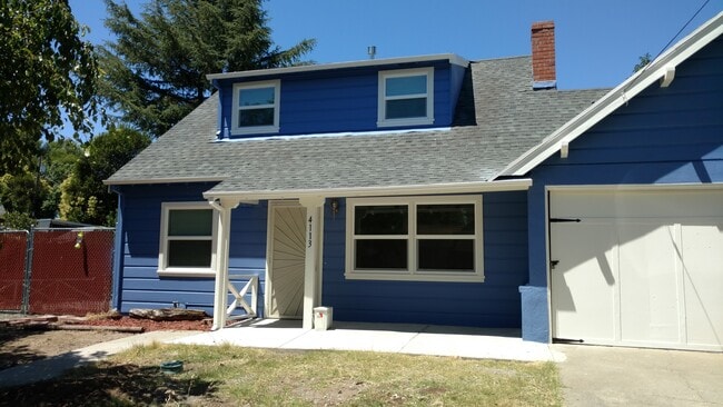 Foto del edificio - 4113 Cobblestone Drive
