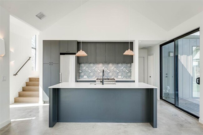 Foto del edificio - 2615 Willow St
