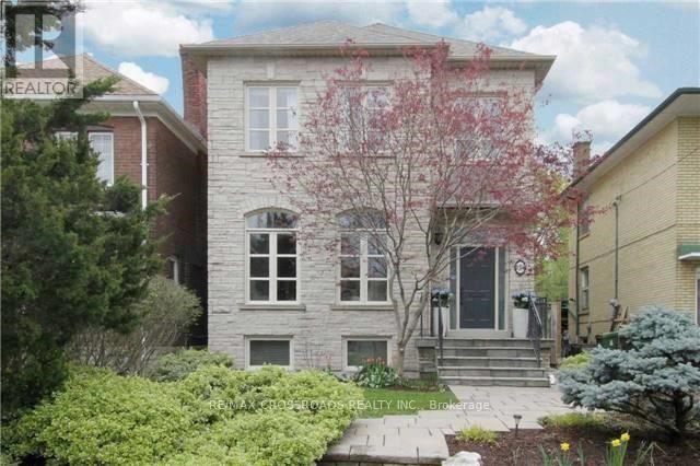 Photo principale - 133 Woburn Ave