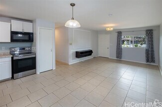 Building Photo - 1367 Kuahaka St