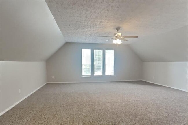 Foto del edificio - 5025 Bent Creek Ct