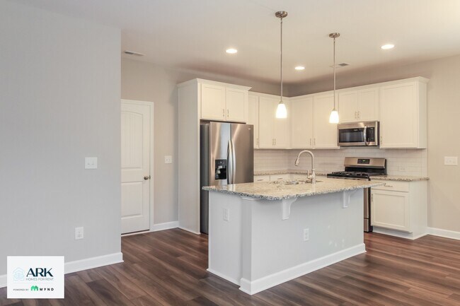 Building Photo - 7837 Waterwillow Dr
