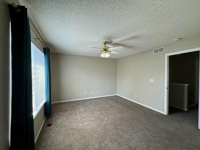Foto del edificio - 5243 S Jericho St