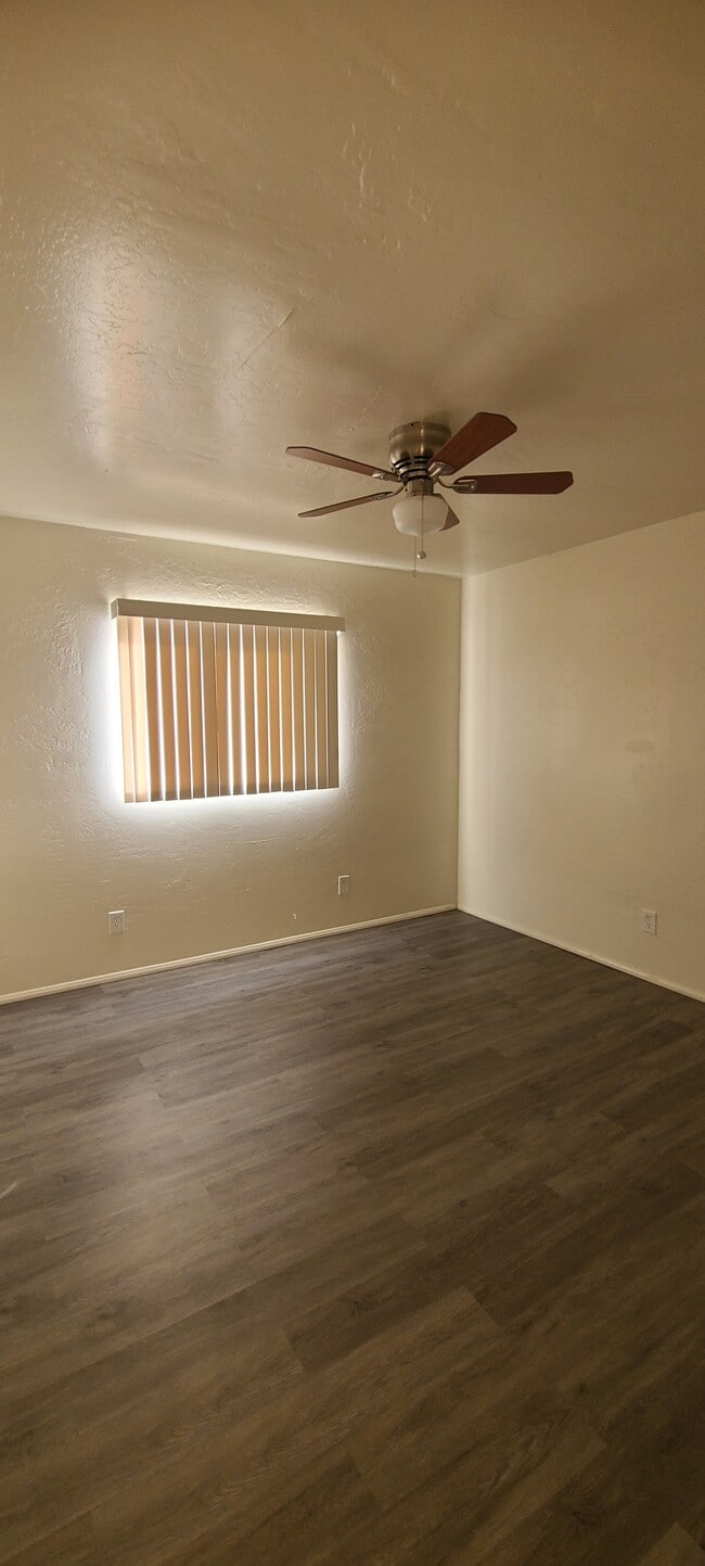 Building Photo - 1535 E 29th Ave