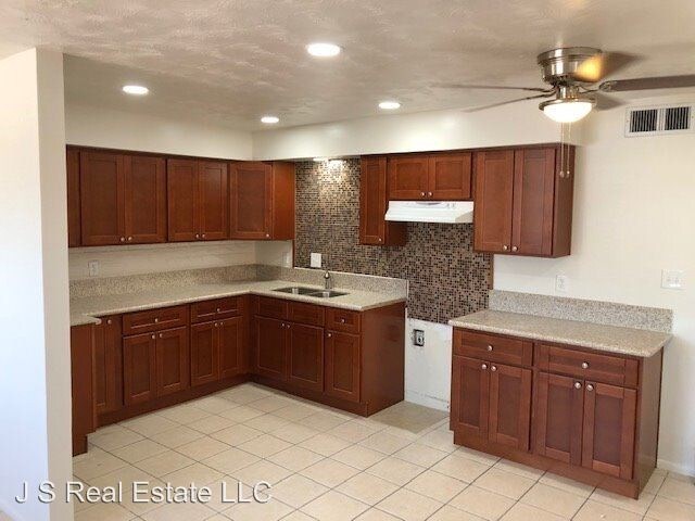 Foto principal - 1521 E Ironwood Dr