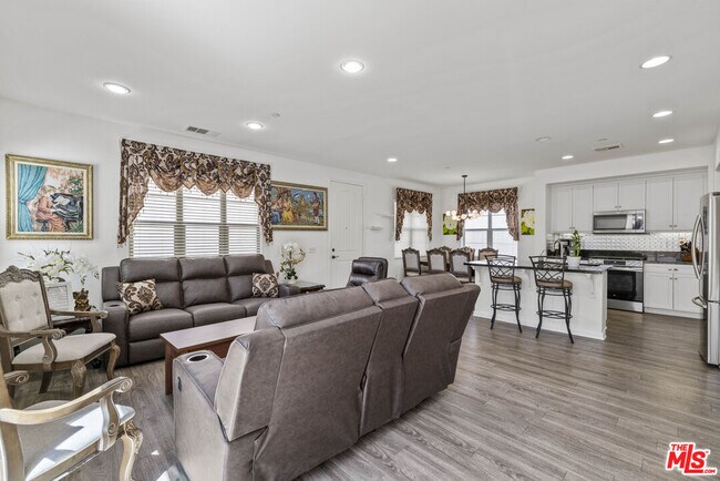 Foto del edificio - 21757 Bene Dr