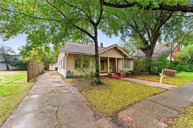 Building Photo - 1603 Branard St