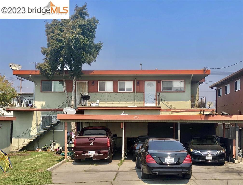 Foto principal - 5205 Colusa Ave