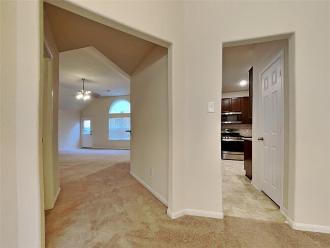 Building Photo - 15106 Calico Heights Ln