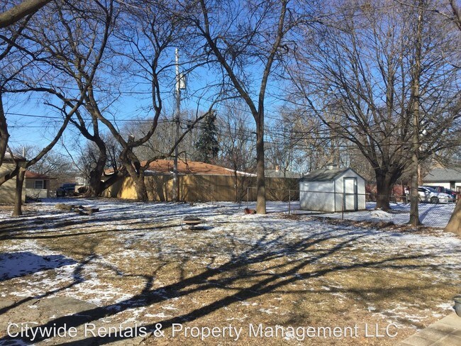 Building Photo - 5429 N Bethmaur Ln