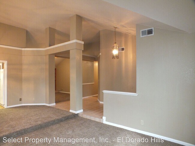 Building Photo - 4 br, 2.5 bath House - 4635 Castana Drive