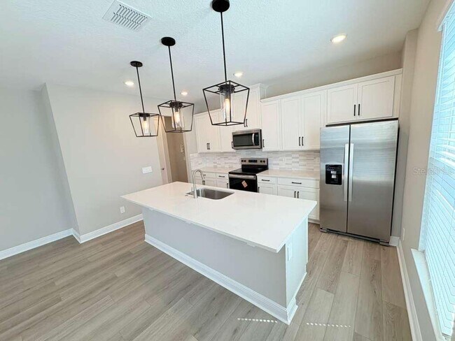 Foto del edificio - 16508 Silver Brook Wy