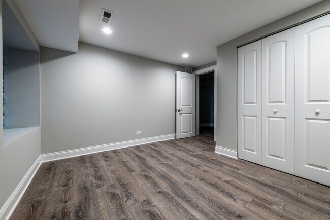 Foto del edificio - 2249 W Taylor St