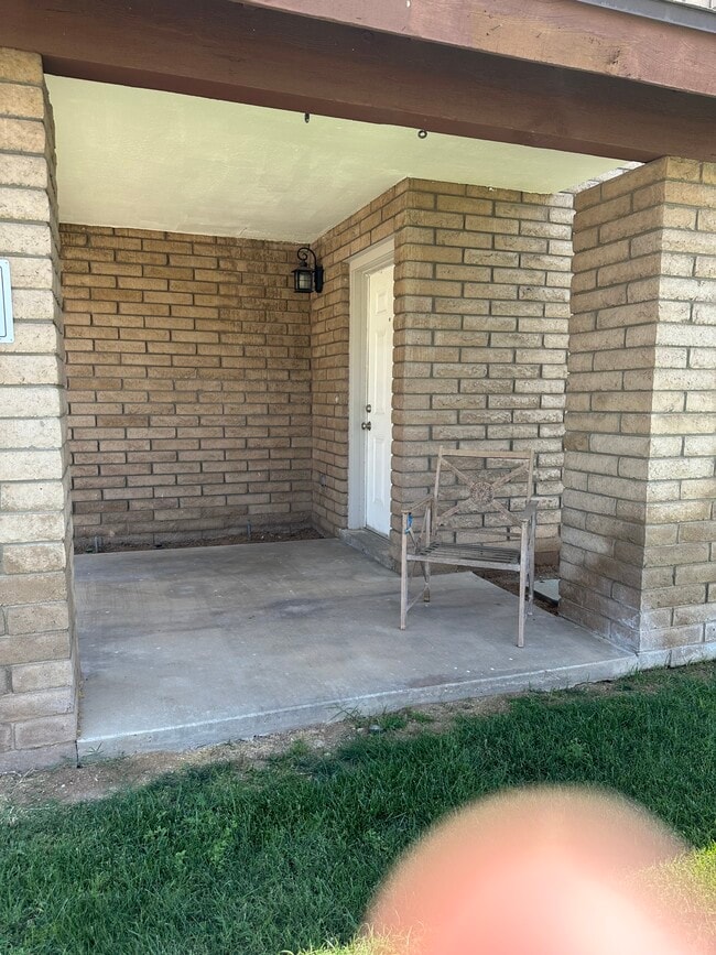 Front porch - 1037 E Highland Ave