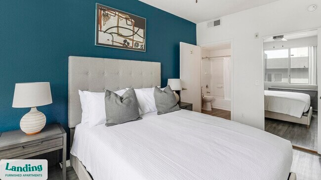 Foto del edificio - 1811 E Apache Blvd