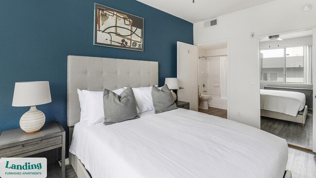 Building Photo - 1811 E Apache Blvd