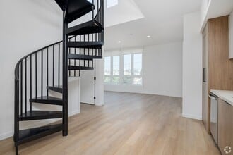 Interior Photo - Barrington Row